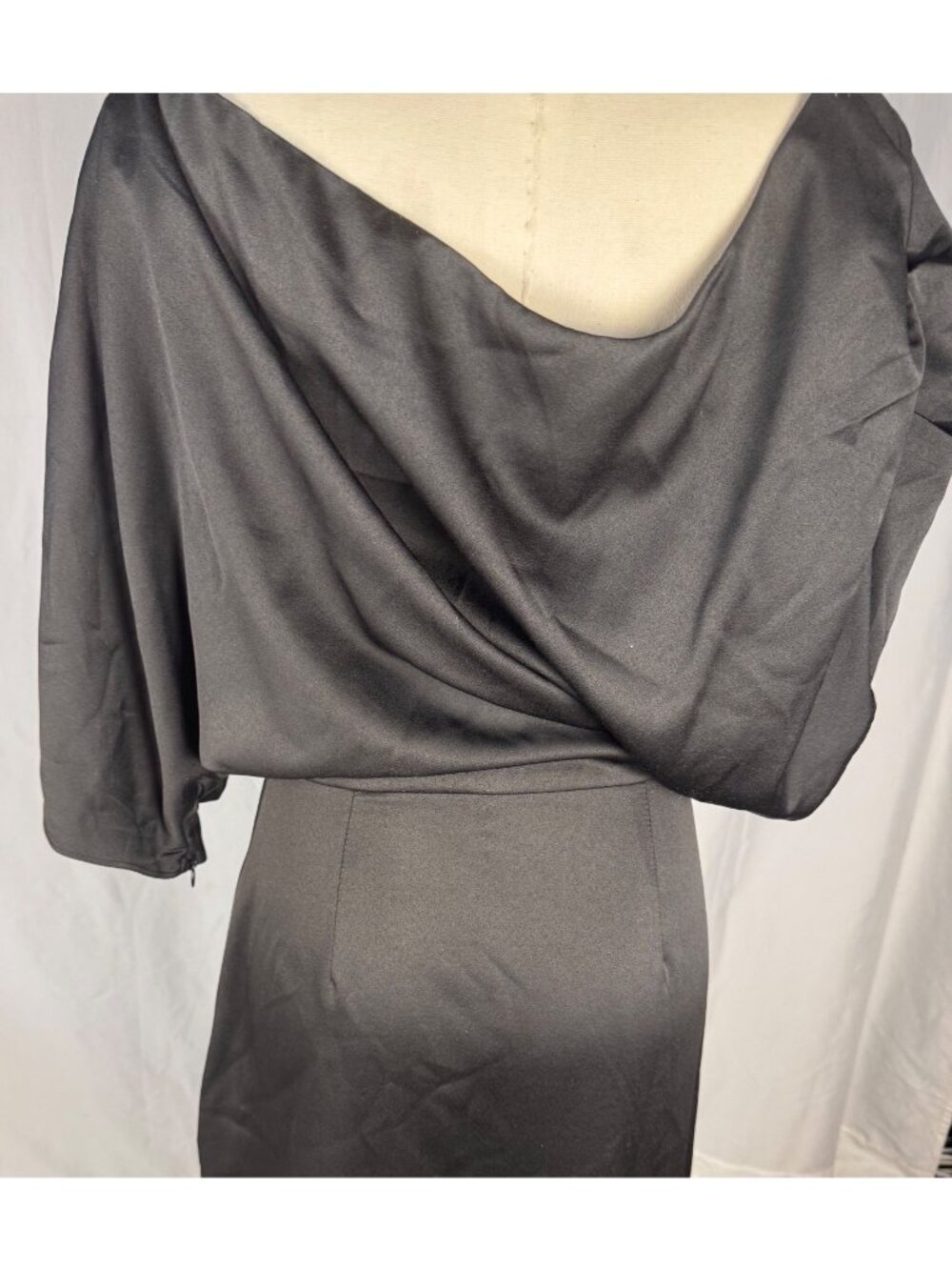 Elliatt Renders One Black Asymmetrical Dress Small Gown - Picture 7 of 16